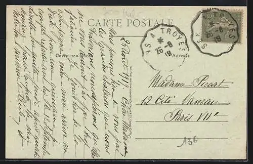 AK Saint-Benoît-sur-Vanne, Château du XVIe siècle et son architecture médiévale