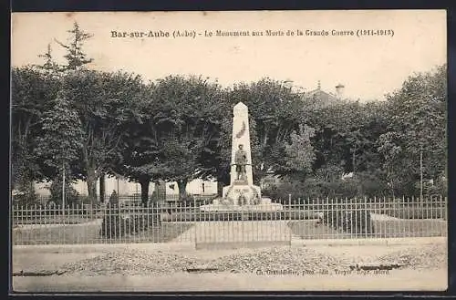 AK Bar-sur-Aube, Le Monument aux Morts de la Grande Guerre, 1914-1918