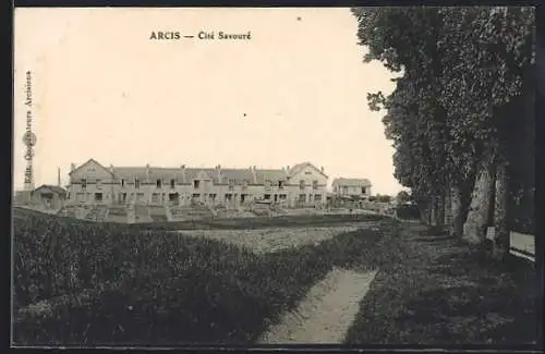 AK Arcis, Cité Savouré