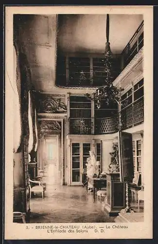 AK Brienne-le-Château, Le Château, L`Enfilade des Salons