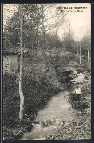 AK Villenauxe, Bords de la Noxe avec homme au bord du ruisseau