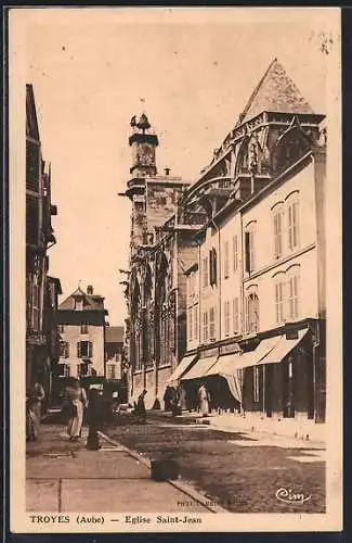 AK Troyes, Église Saint-Jean et rue animée