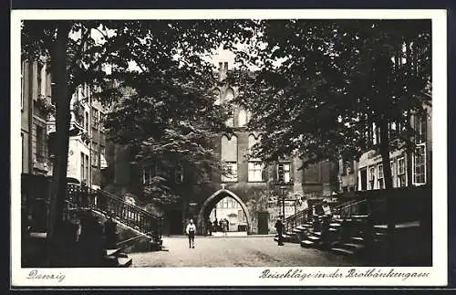 AK Danzig / Gdansk, Beischläge in der Brotbänkengasse