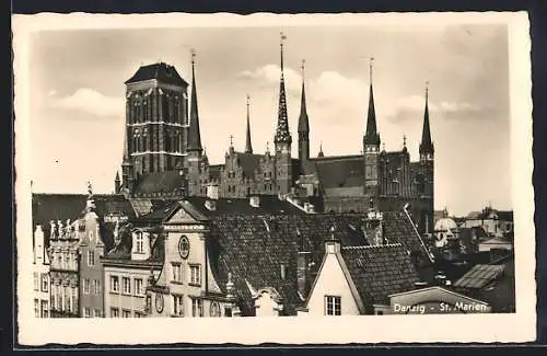 AK Danzig, Blick auf die St. Marien Kirche