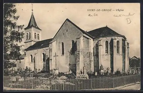 AK Vitry-le-Croisé, L`église