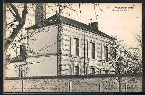 AK Villemoyenne, L`École des Filles