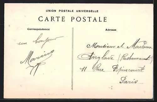 AK Montigny, Avenue des Chanets avec vue d`une route bordée d`arbres et de maisons