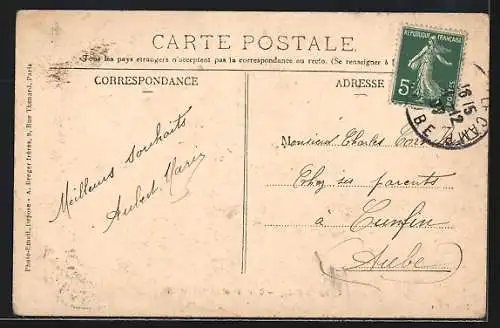 AK Mailly, Cantine et Manutention du camp avec groupe de personnes devant les bâtiments