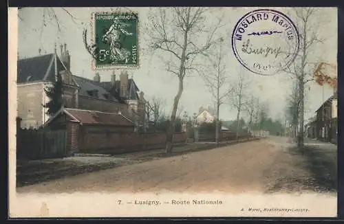 AK Lusigny, Route Nationale et maisons bordées d`arbres