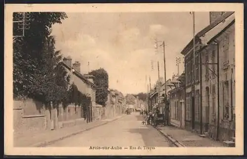 AK Arcis-sur-Aube, Rue de Troyes