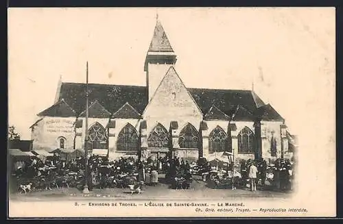 AK Sainte-Savine, L`Église et le marché animé devant l`église