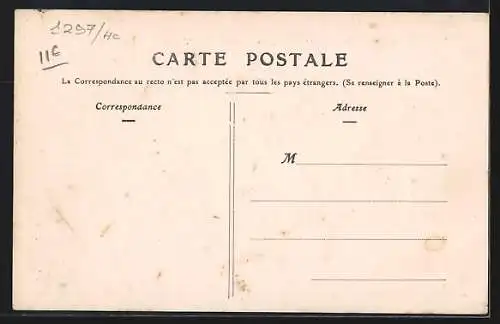 AK Sainte-Savine, L`Hôtel des Postes, le Marché, l`Église