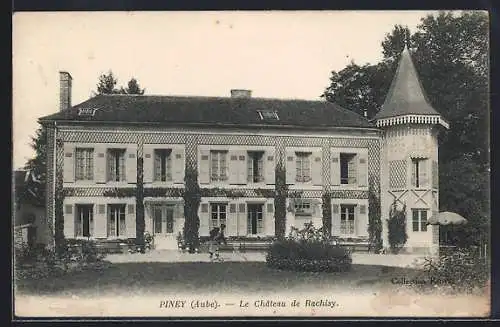 AK Piney, Le Château de Rachisy