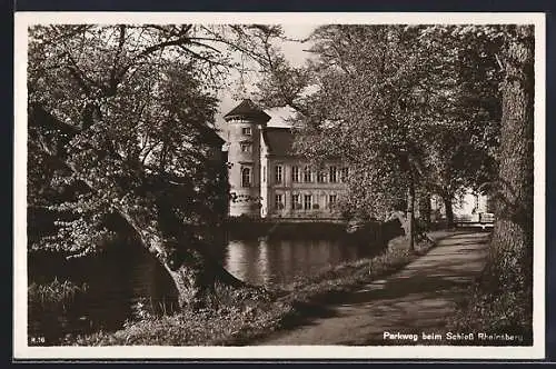 AK Rheinsberg, Parkweg beim Schloss