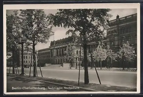 AK Berlin-Charlottenburg, Strassenansicht der Technischen Hochschule