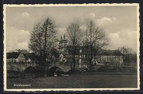AK Waldsassen, Ortspartie mit Kirche von Südosten
