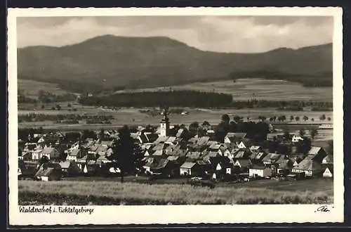 AK Waldershof, Ortsansicht mit Blick auf Kösseine