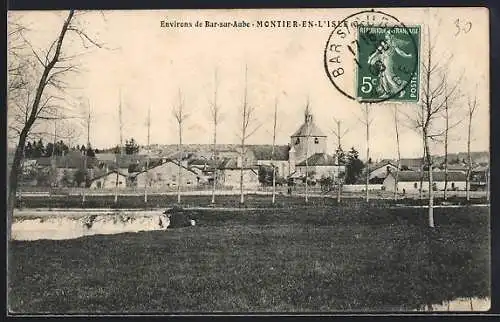 AK Montier-en-l`Isle, Vue du village et de l`église derrière les arbres en hiver