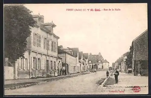 AK Piney, Rue de la Halle