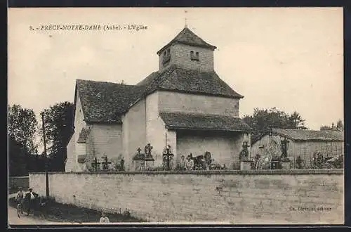 AK Précy-Notre-Dame, L`Église et le cimetière au premier plan