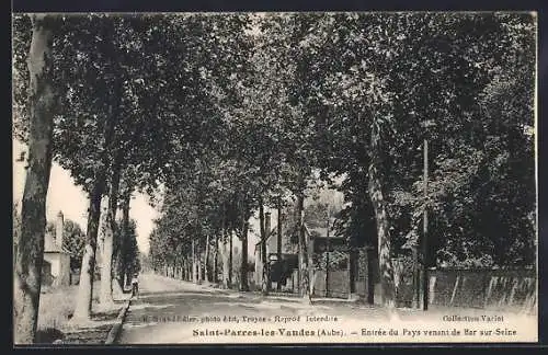 AK Saint-Parres-aux-Vaudes, Entrée du Pays venant de Bar-sur-Seine