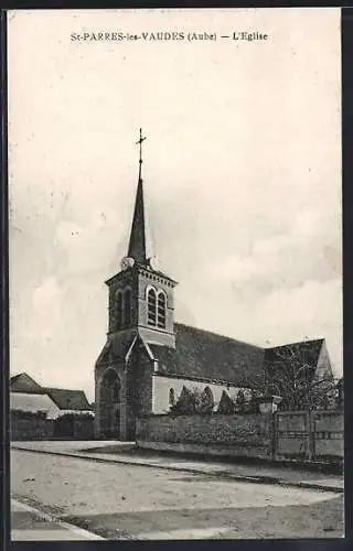 AK St-Parres-les-Vaudes, L`Église