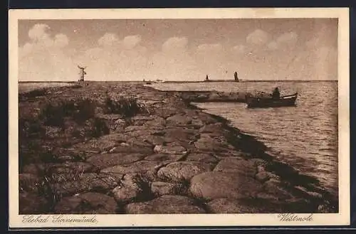 AK Swinemünde, Westmole mit Ruderboot