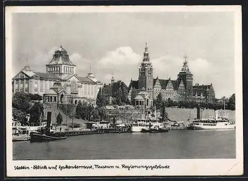 AK Stettin, Blick auf Hakenterrasse, Museum und Regierungsgebäude