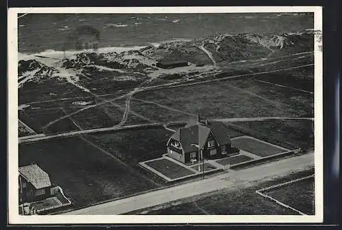Foto-AK Westerland / Sylt, Haus Quickborn an den Dünen
