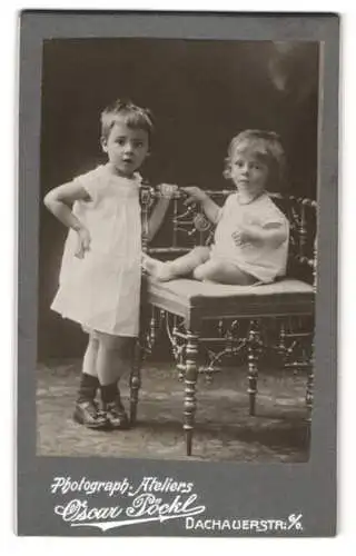 Fotografie Oscar Pöckl, München, Dachauerstrasse 6, Traudl und Franzerl Linbrunnt als Kinder