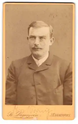 Fotografie Sv. Lagergrin, Tammerfors, Horst Tornig im Porträt