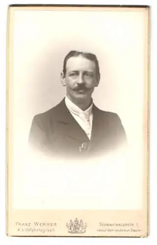 Fotografie Franz Werner, München, Schwanthalerstr. 1, Porträt eines Herren