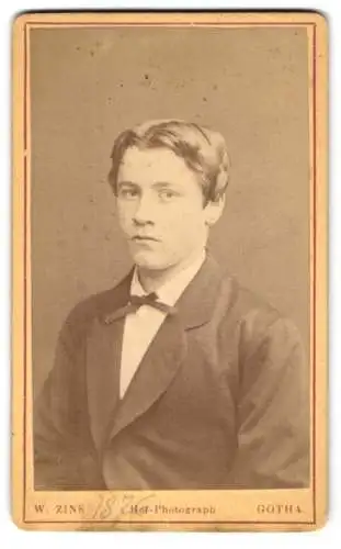 Fotografie W. Zink, Gotha, Auguststrasse 7, Moritz Rüffer im Jahr 1874