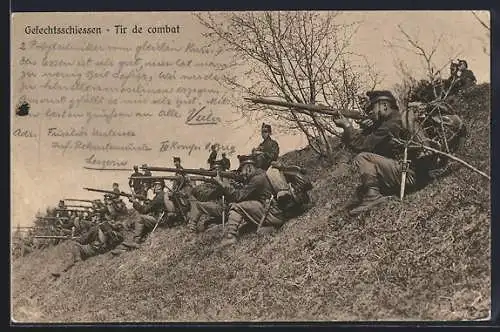 AK Schweizer Soldaten bei Übungs-Gefechtsschiessen