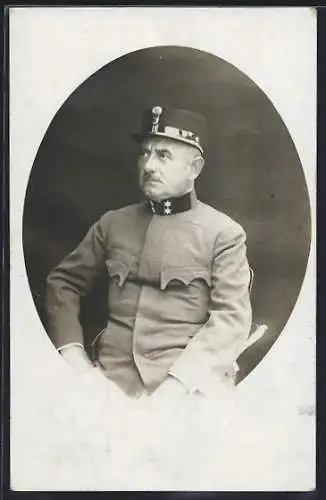 Foto-AK Österreichischer Soldat in Uniform