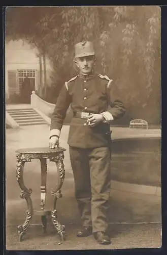Foto-AK Österreichischer Soldat in Uniform
