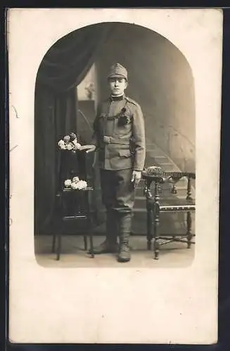 Foto-AK Österreichischer Soldat in Uniform mit Schützenschnur