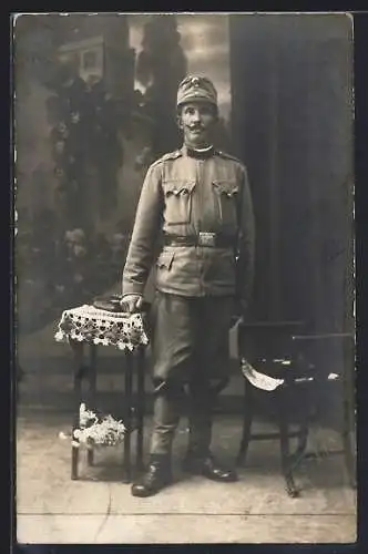 Foto-AK Österreichischer Soldat in Uniform