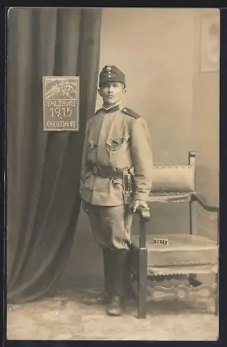 AK Österreichischer Soldat in Uniform mit Bajonett