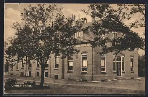 AK Bergen op Zoom, Centrale keuken