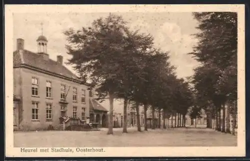 AK Oosterhout, Heuvel met Stadhuis