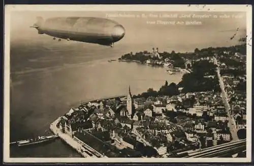 AK Friedrichshafen, Luftschiff Graf Zeppelin in voller Fahrt