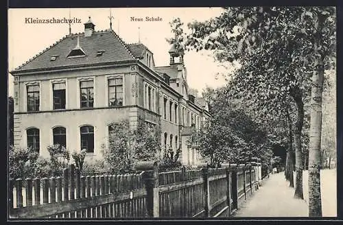AK Dresden-Kleinzschachwitz, Strassenpartie an der neuen Schule