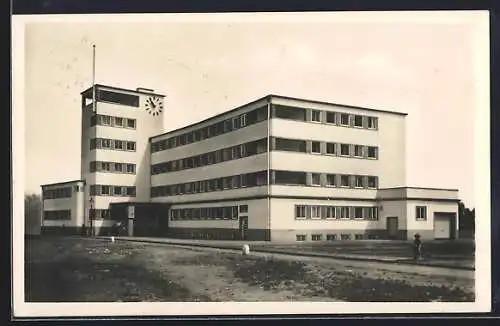 AK Frankfurt-Westend, Haus der Jugend, Hansa-Allee 150, Bauhausstil