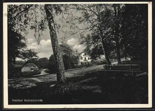 AK Vollradisroda /Thüringen, Gasthof Vollradisroda, Strassenpartie