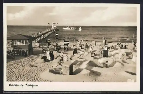 AK Baabe a. Rügen, Strandkörbe am Strand mit Meerblick, 