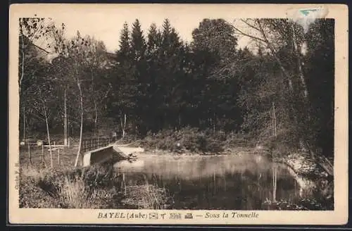 AK Bayel, Sous la Tonnelle