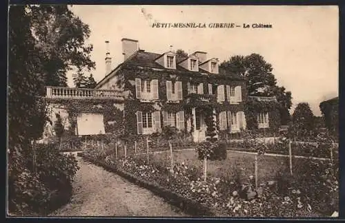 AK Petit-Mesnil-la-Giberie, Le Château
