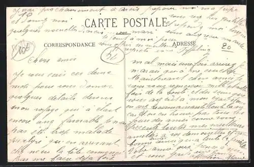 AK Chavanges, Chemin des Soeurs avec l`église et promeneurs sur la route