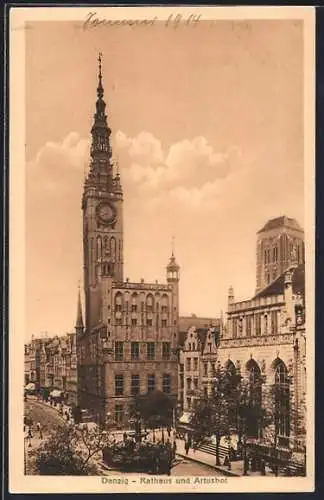 AK Danzig, Rathaus und Artushof